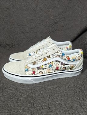 VANS X Peanuts 'The Gang' Old Skool Charlie Brown Sneakers Unisex Men 8 Wmn 9.5